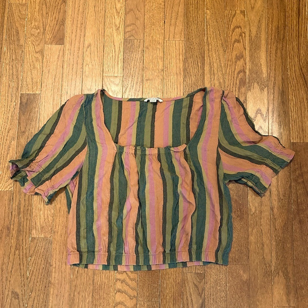American Eagle womens crop top Large‎ striped low neck